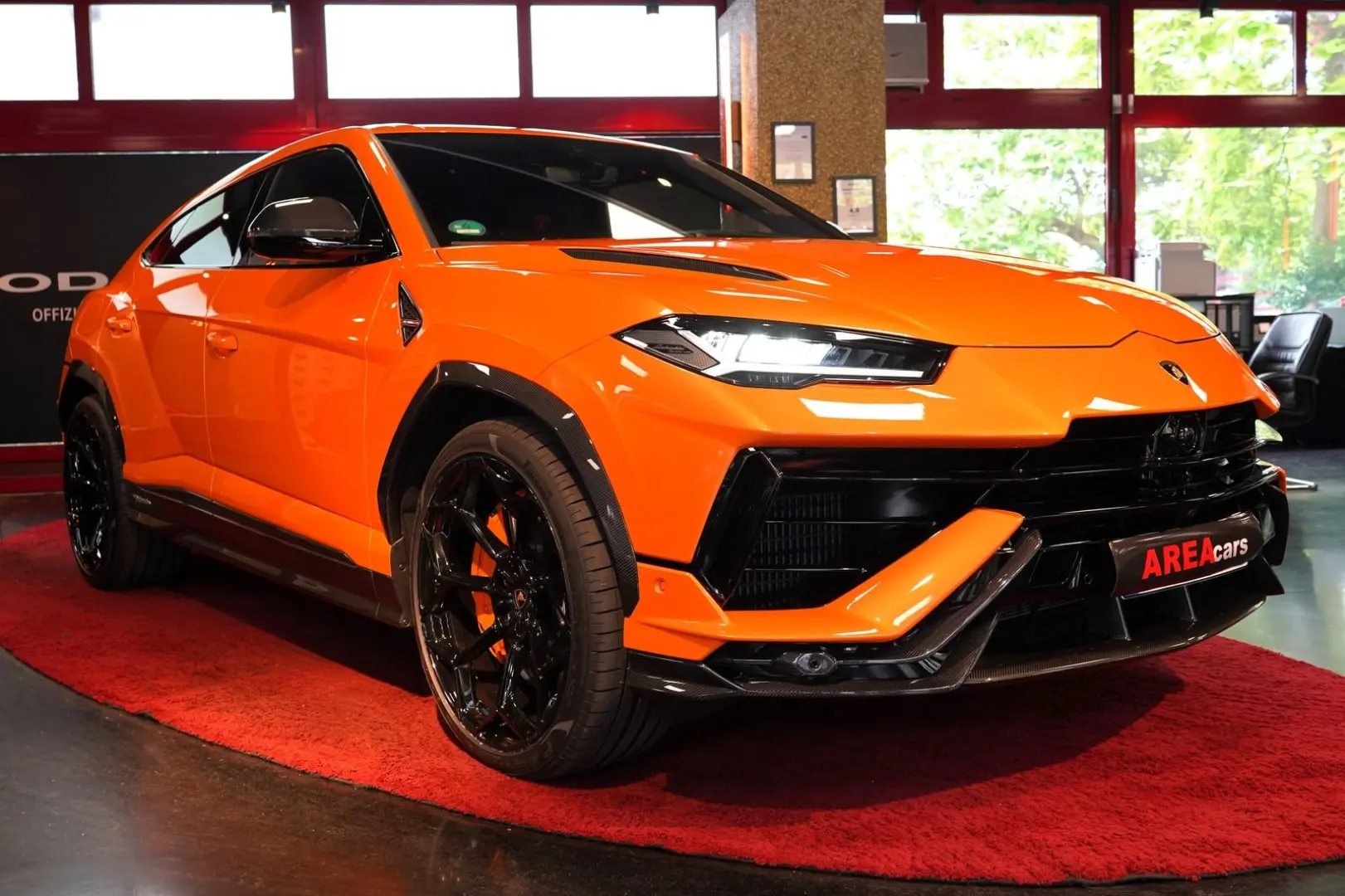 Urus S PERFORMANTE UMBAU PANO CARBON HUD 23''