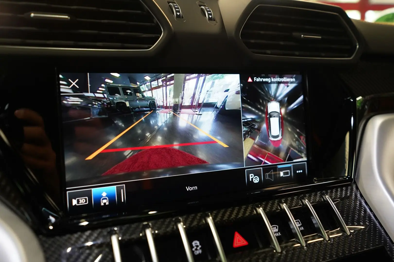 Urus S PERFORMANTE UMBAU PANO CARBON HUD 23''