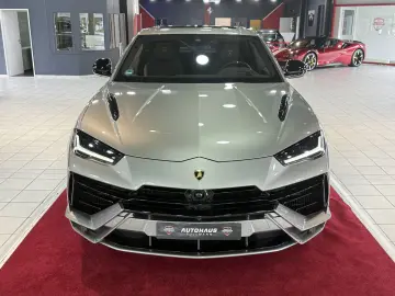 Urus S AKRAPOVIC+B&O+PANO