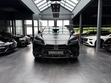 URUS Performante B&O 3D PANO FULL CARBON MASSAGE