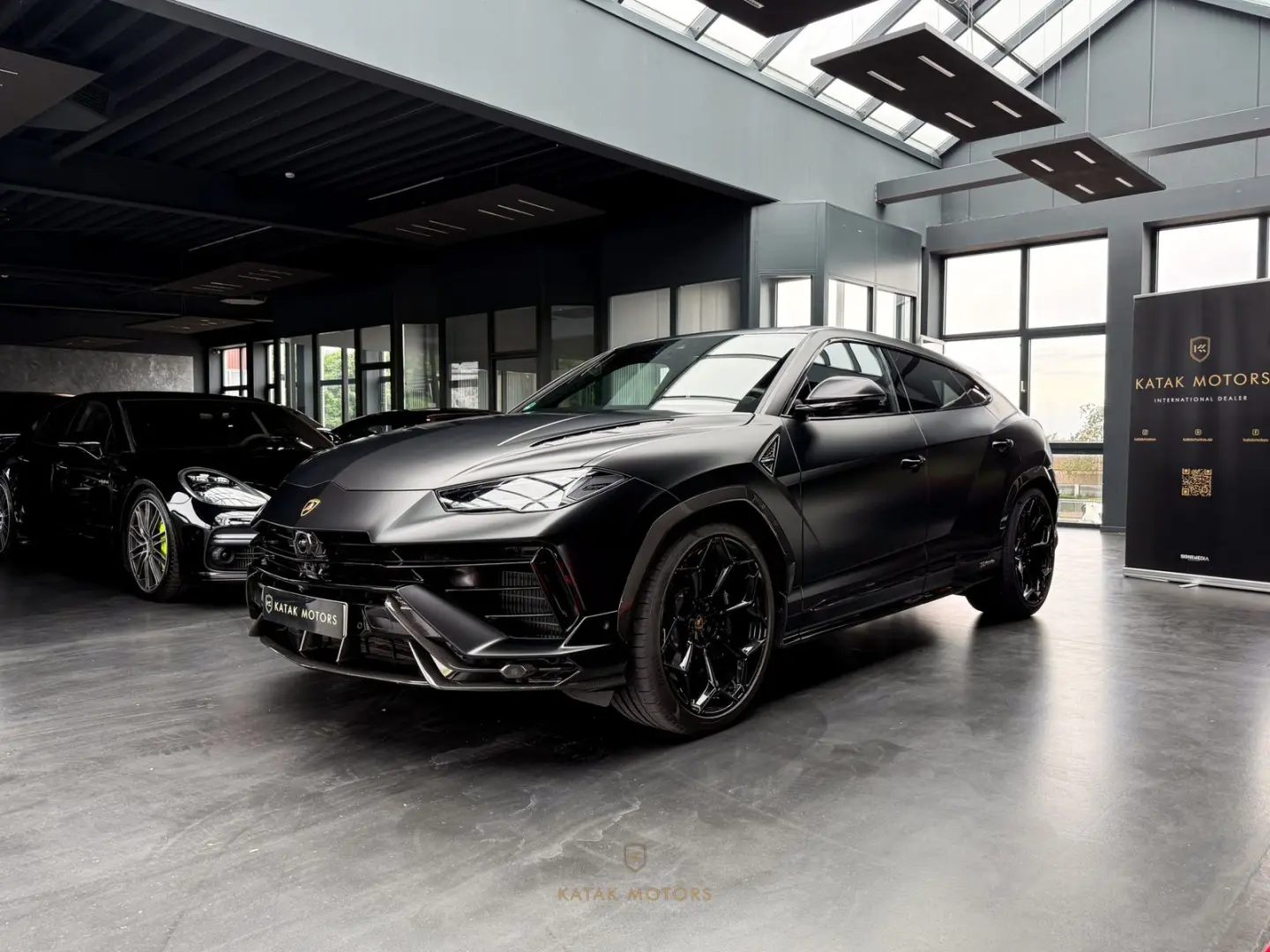 URUS Performante/B&O 3D/PANO/FULL CARBON/MASSAGE