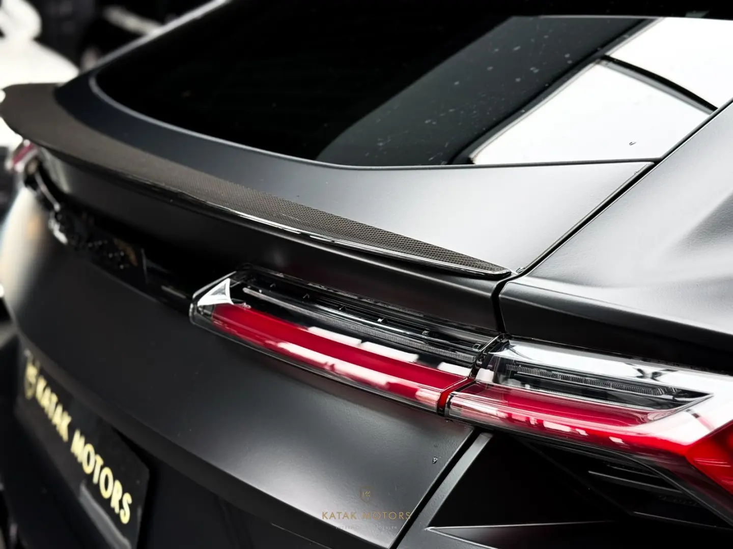 URUS Performante/B&O 3D/PANO/FULL CARBON/MASSAGE