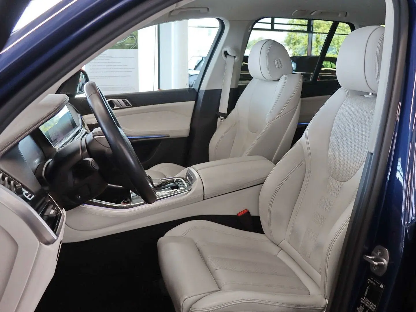X5 xDrive45e xLine AHK