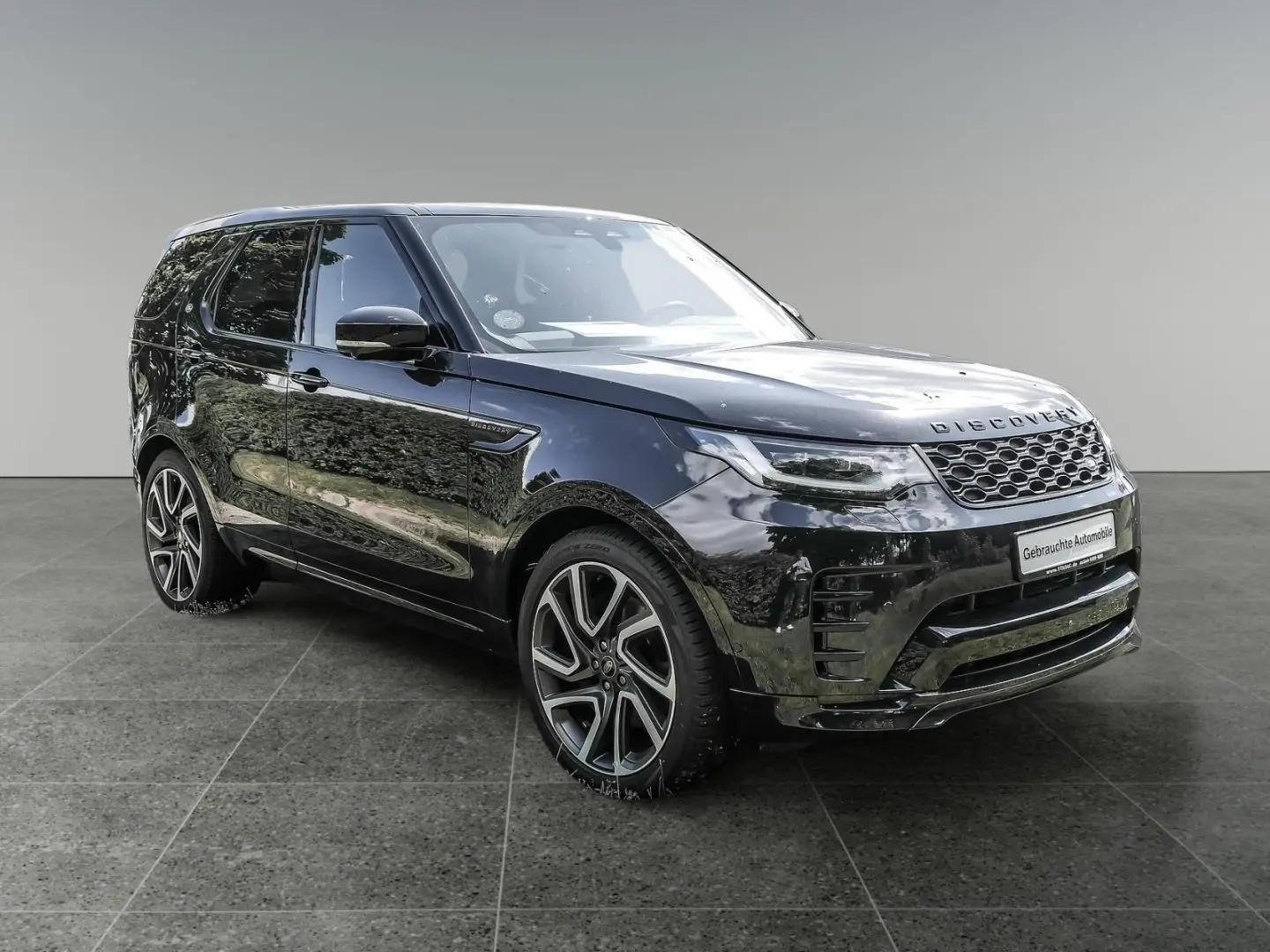Land Rover Discovery Dynamic HSE P360 AWD