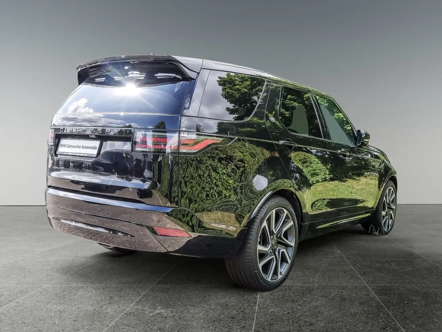 Land Rover Discovery Dynamic HSE P360 AWD