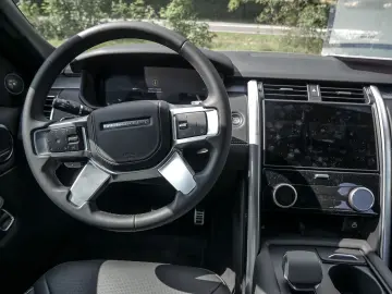 Land Rover Discovery Dynamic HSE P360 AWD