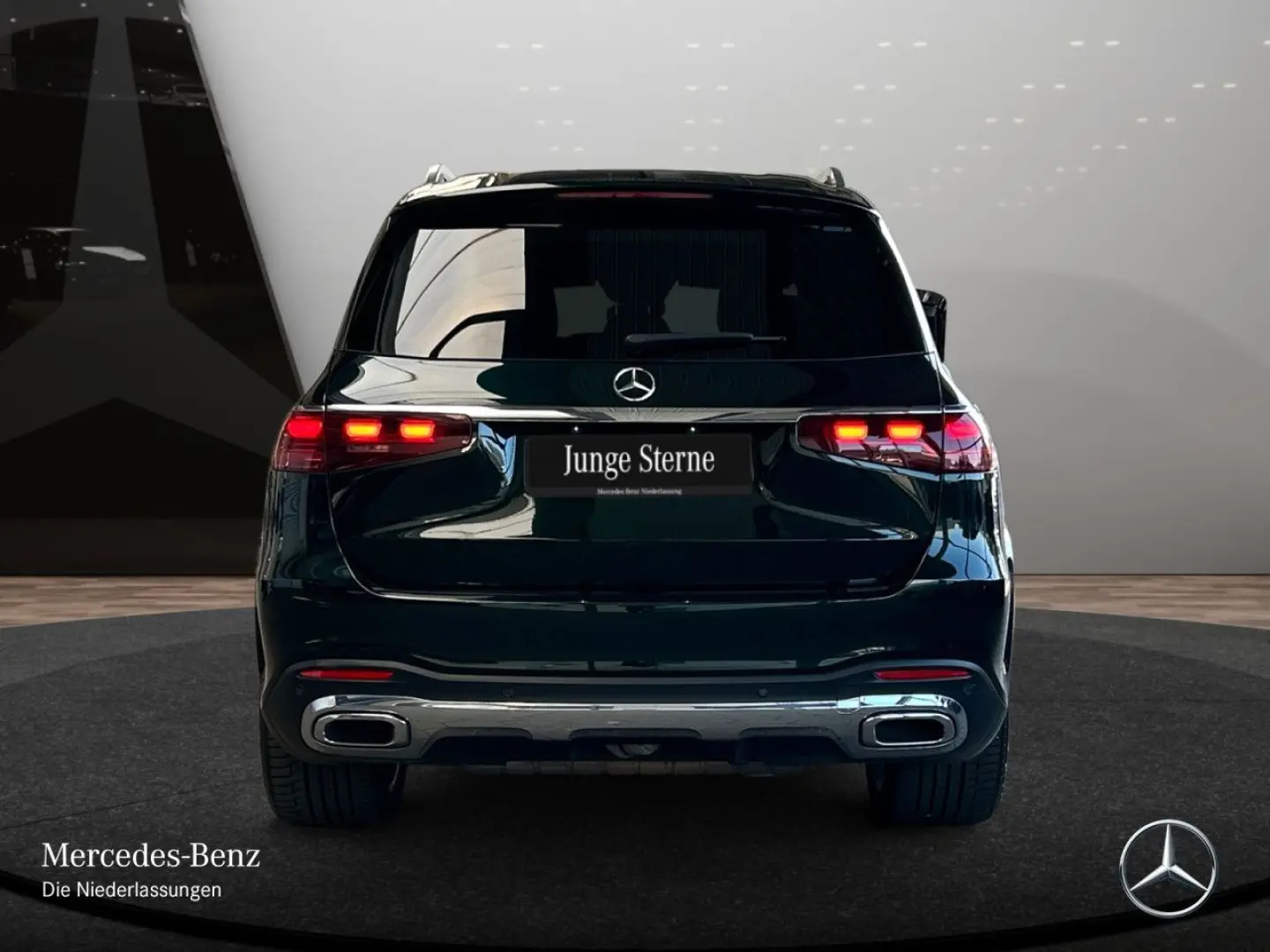 GLS450 4M AMG Premium+/Pano/Airmat/7Sitz/AHK/22