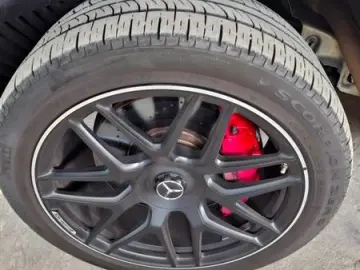 Mercedes Benz AMG G 63