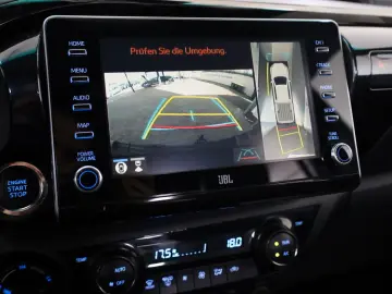 Hilux 2.8 D-4D Invincible Sport,ACC,AHK,Rollo el