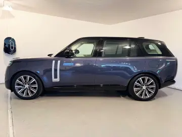 Land Rover Range Rover P460 Autobiography LWB