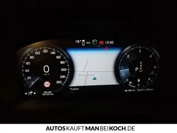 XC90 B5 AWD Momentum Pro ACC BLIS PDC/CAM SHZ