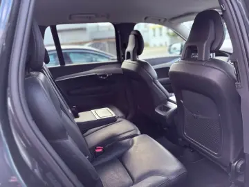 XC90 Momentum Pro AWD|1.Hand|Leder|R-Kamera|LED|