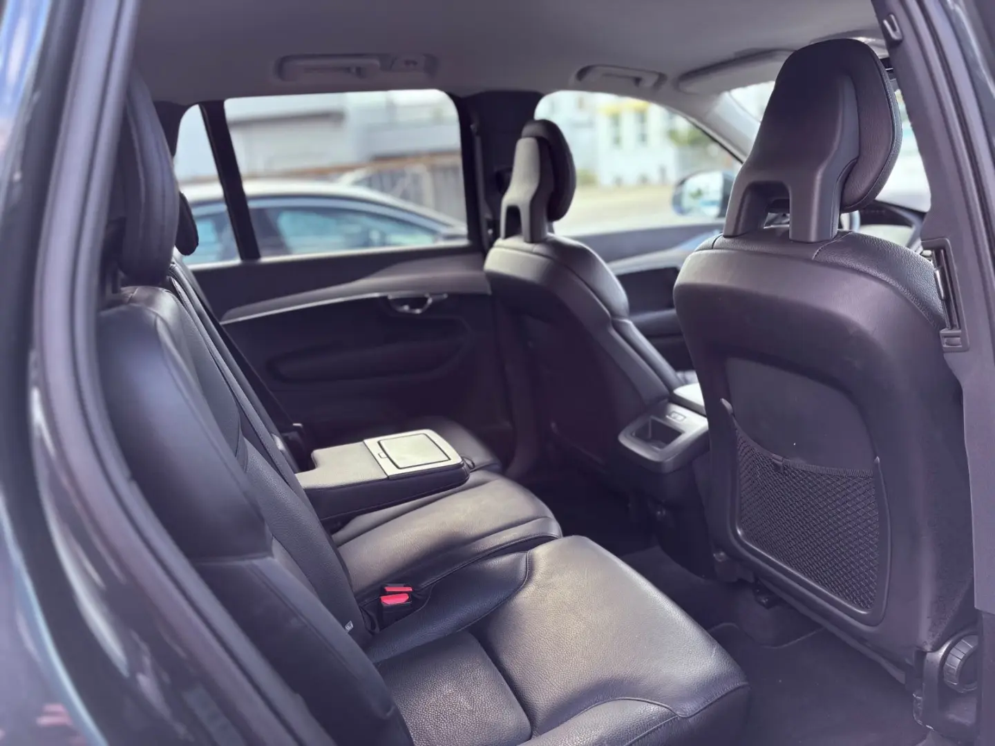 XC90 Momentum Pro AWD|1.Hand|Leder|R-Kamera|LED|