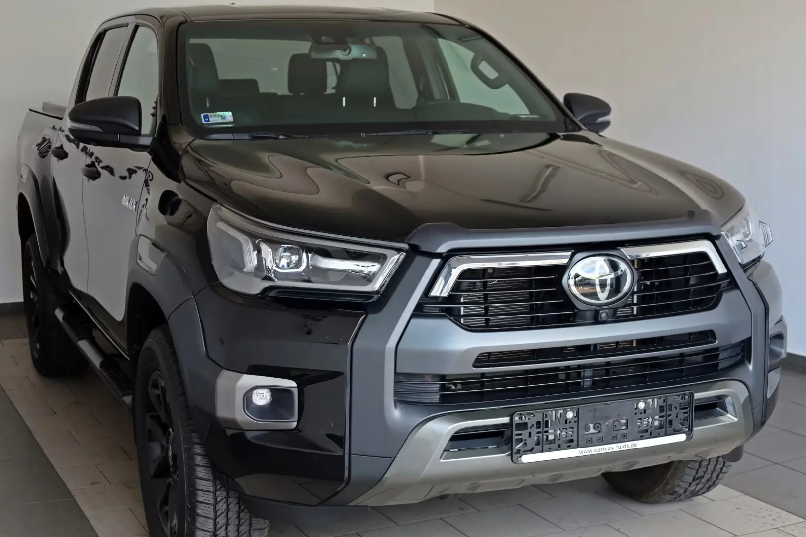 Toyota Hilux 2.8 D-4D Invincibil, DOKA, Piele
