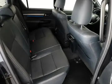 Toyota Hilux 2.8 D-4D Invincibil, DOKA, Piele