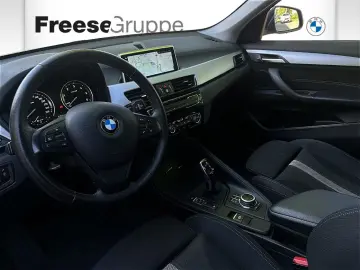 X1 xDrive18d Advantage DAB LED Pano.Dach RFK