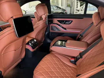 S 450 d 4M L AMG-LiNE*PANO*CHAUFFEUR*HuD*Max.VOL