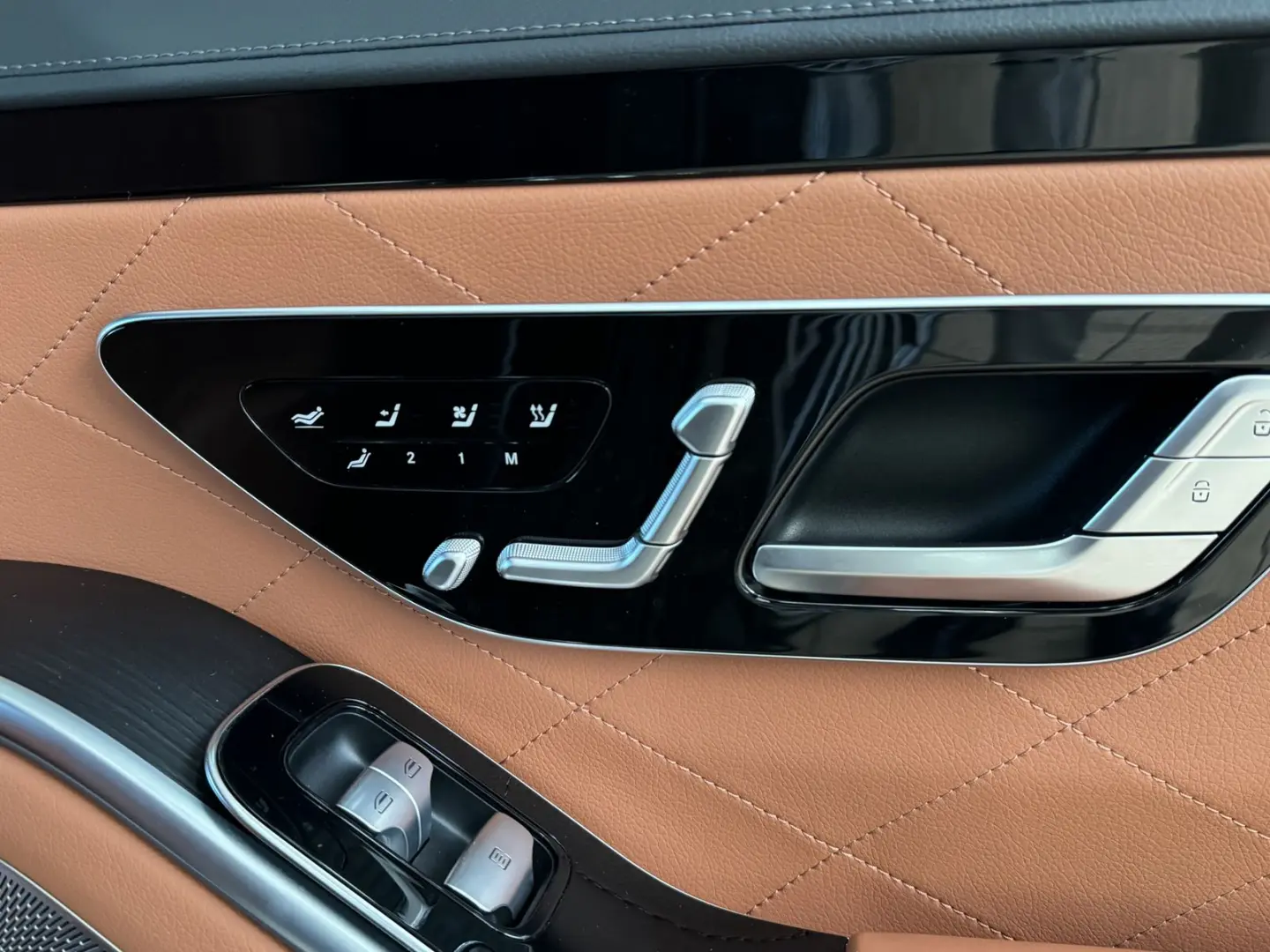 S 450 d 4M L AMG-LiNE*PANO*CHAUFFEUR*HuD*Max.VOL