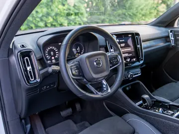 Volvo XC40 T5 Plug-in Hybrid