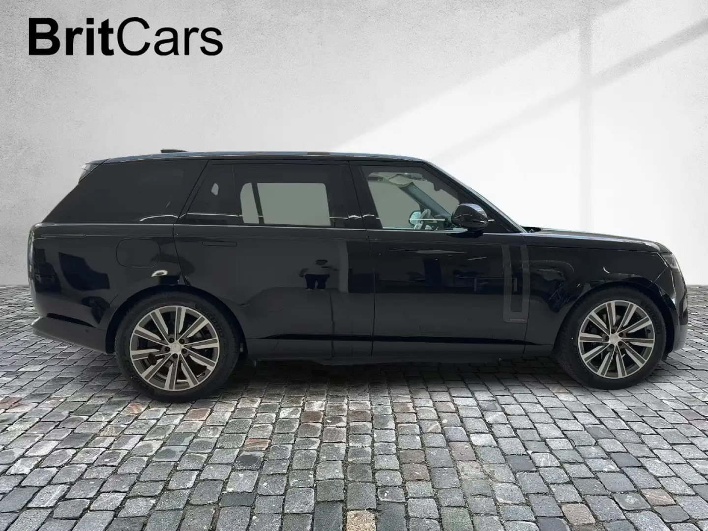 Land Rover Range Rover P460e LWB Autobiography Hybrid
