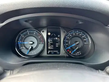 Toyota Hilux HiLux 4x4 Cabină dublă MHEV