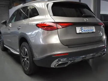 GLC 220 d 4Matic*LEDER*AHK*NAVI*LED*AMBIENTE*SHZ