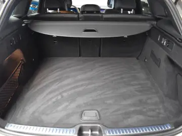 GLC 220 d 4Matic*LEDER*AHK*NAVI*LED*AMBIENTE*SHZ