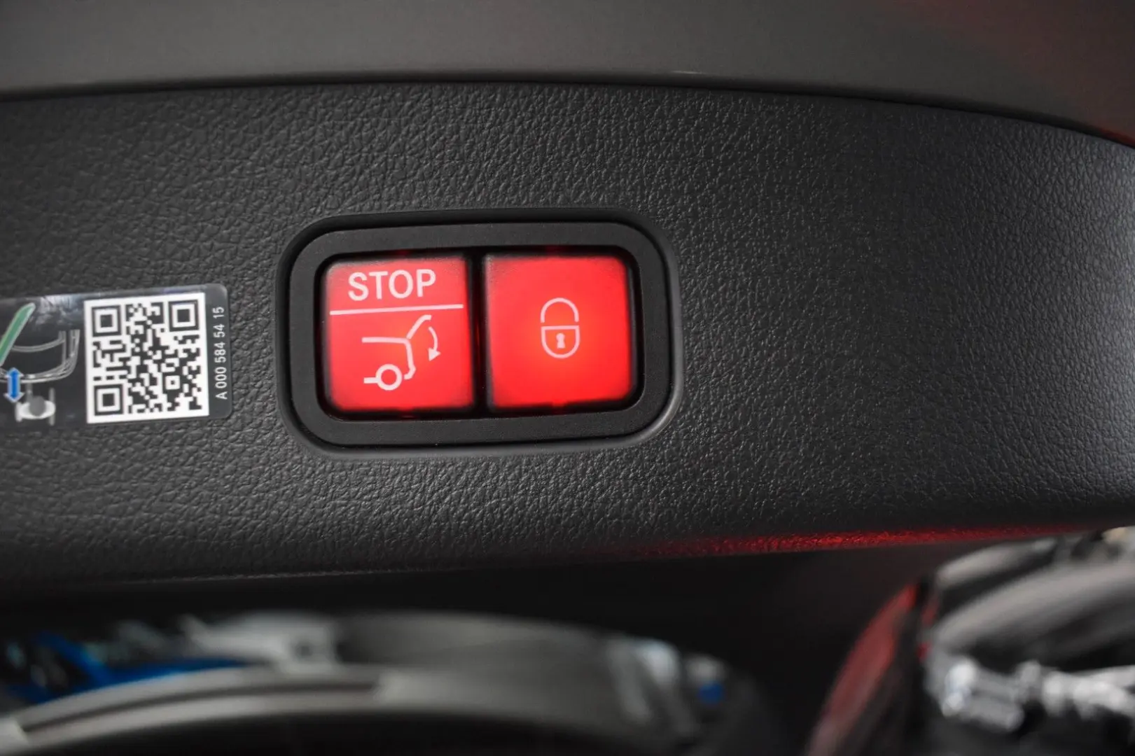 GLC 220 d 4Matic*LEDER*AHK*NAVI*LED*AMBIENTE*SHZ