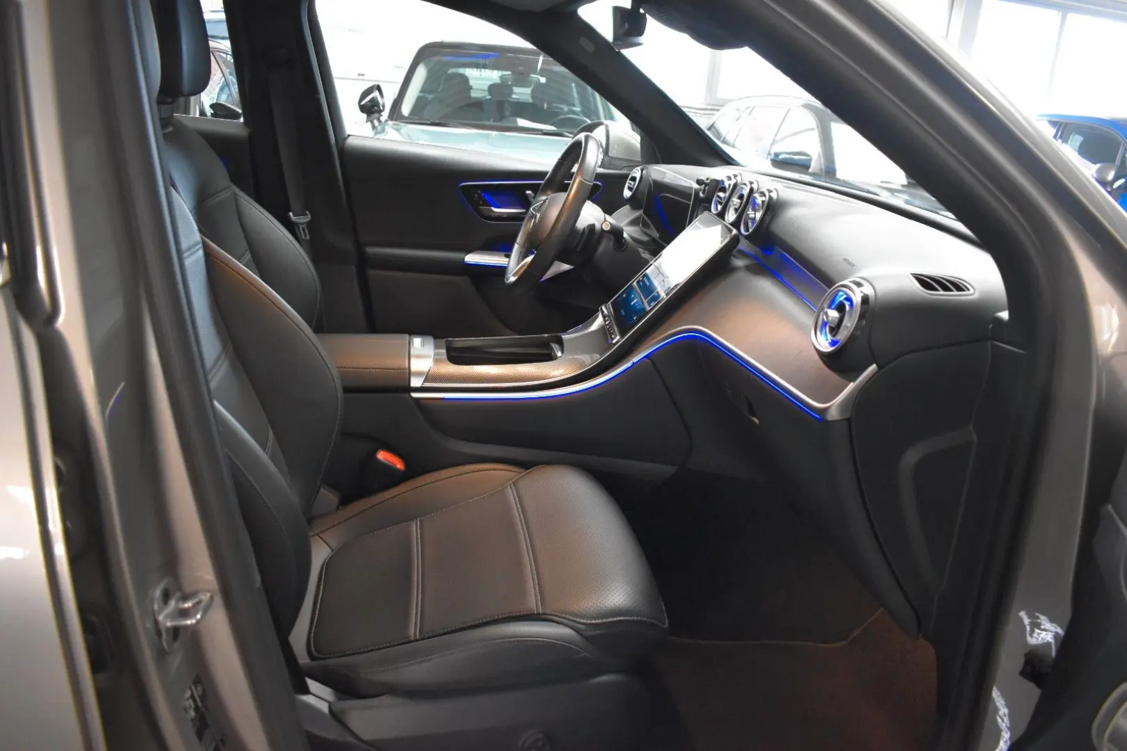 GLC 220 d 4Matic*LEDER*AHK*NAVI*LED*AMBIENTE*SHZ