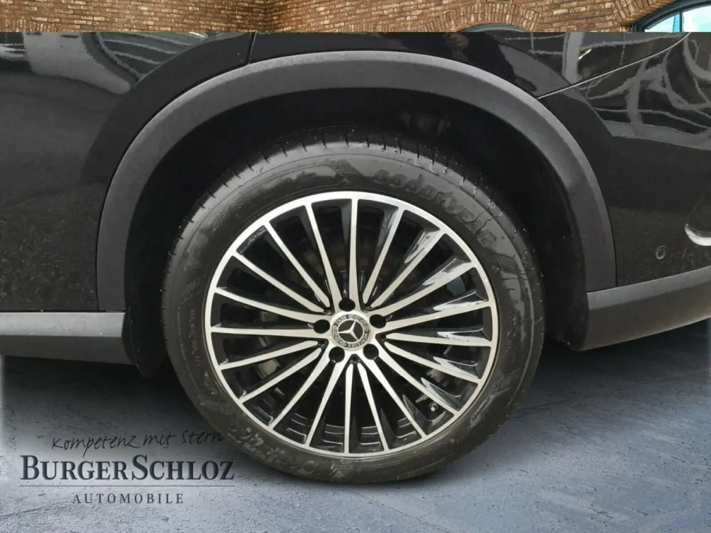 GLC 300 d 4M AMG Pano HUD SpurW AkustikGlas PDC