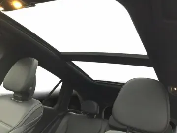 GLC 300 d 4M AMG Pano HUD SpurW AkustikGlas PDC