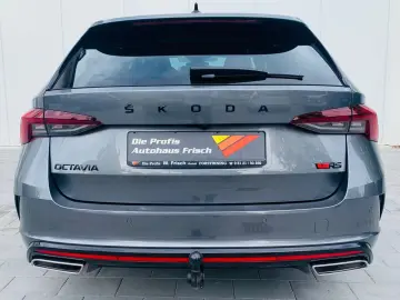 Skoda Octavia Combi RS Plus 4x4*