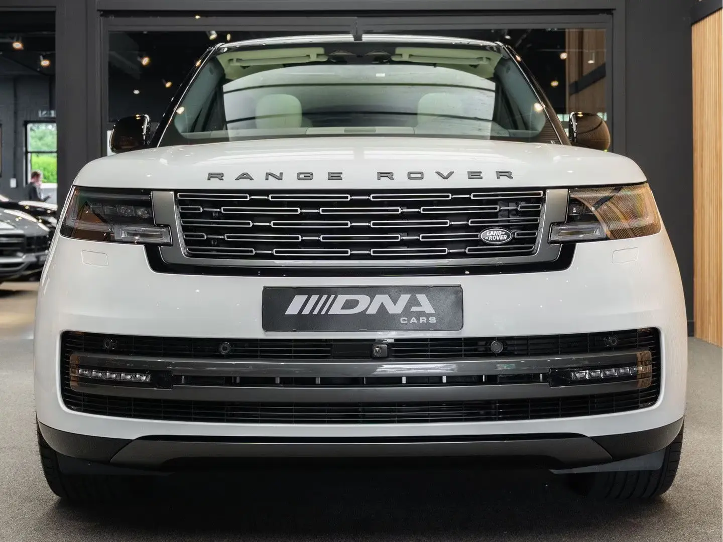 Land Rover Range Rover P460e PHEV Shadow-pack