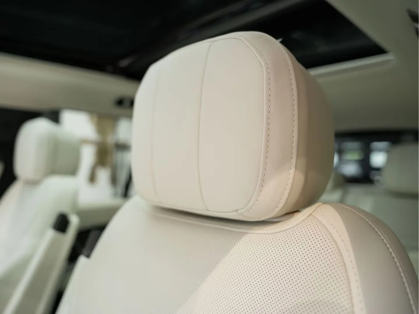 Land Rover Range Rover P460e PHEV Shadow-pack