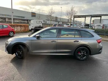 Skoda Octavia Combi RS 2.0 TDI DSG 4x4
