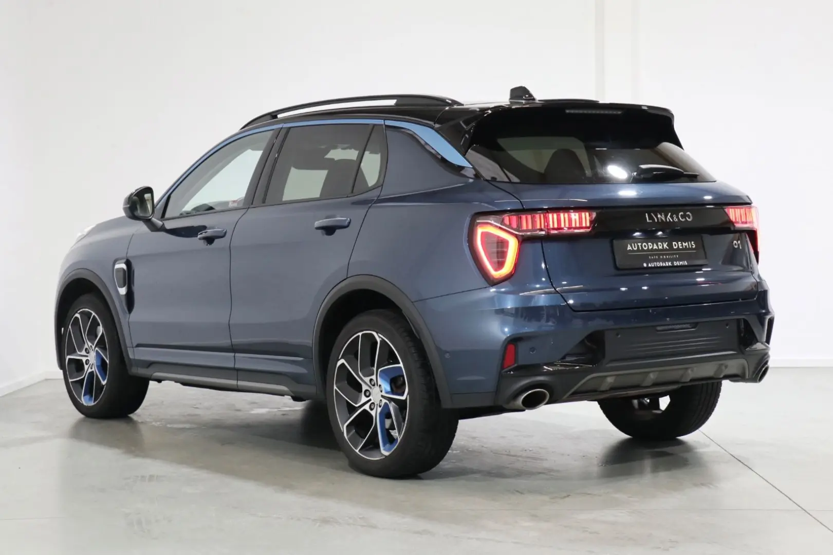 01 1.5 TD PHEV 192 kW/MEM/INFINITY/PANO/360/ACC