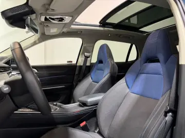 01 1.5 TD PHEV 192 kW/MEM/INFINITY/PANO/360/ACC