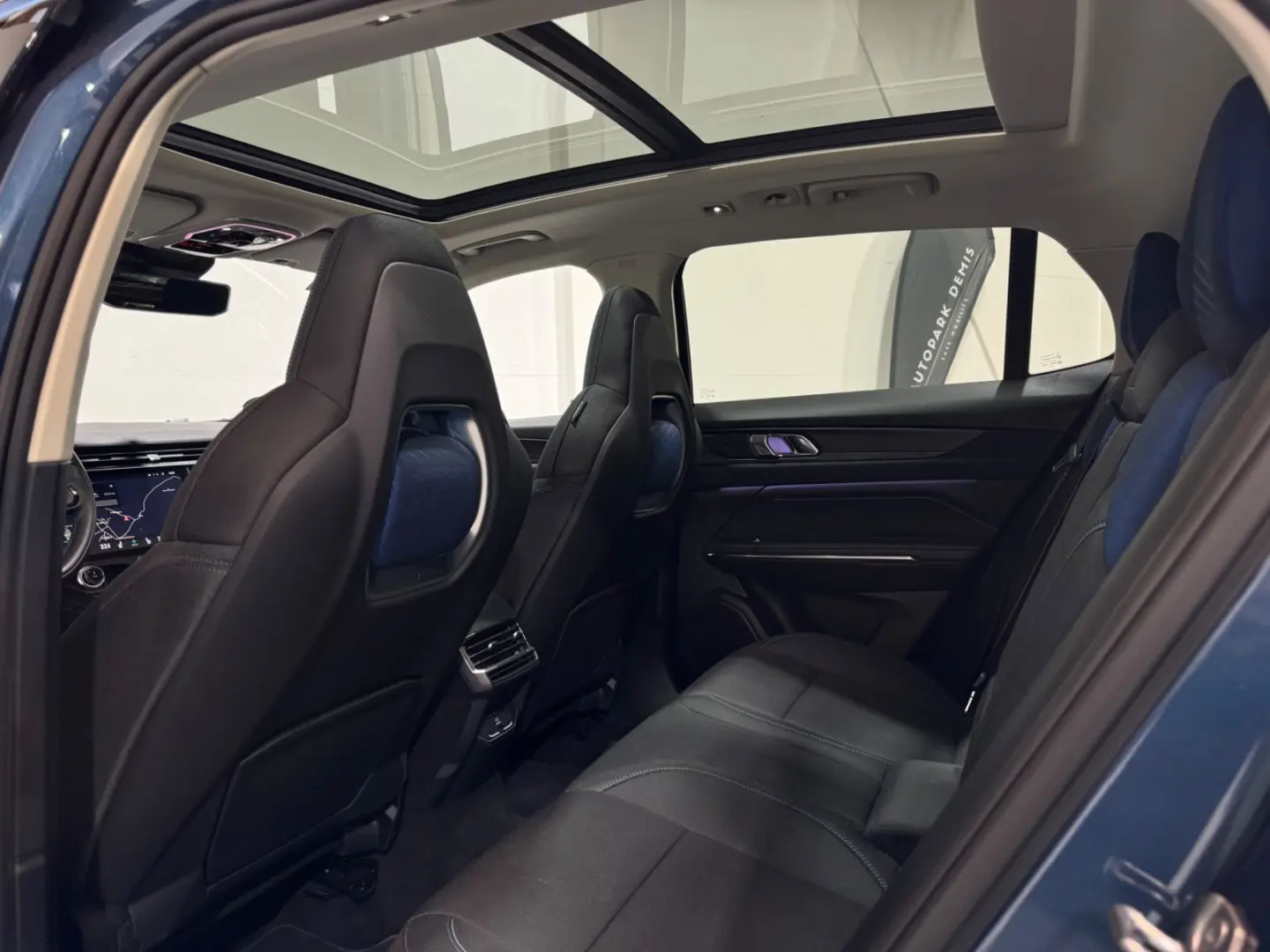 01 1.5 TD PHEV 192 kW/MEM/INFINITY/PANO/360/ACC