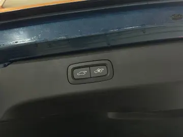 01 1.5 TD PHEV 192 kW/MEM/INFINITY/PANO/360/ACC