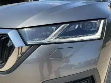 Skoda Octavia Combi Scout+PANO+CANTON+19
