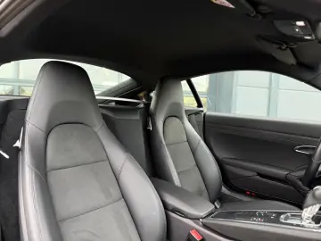 Cayman 718*Bose*Kamera*Deutsch*GarantiePorsche*