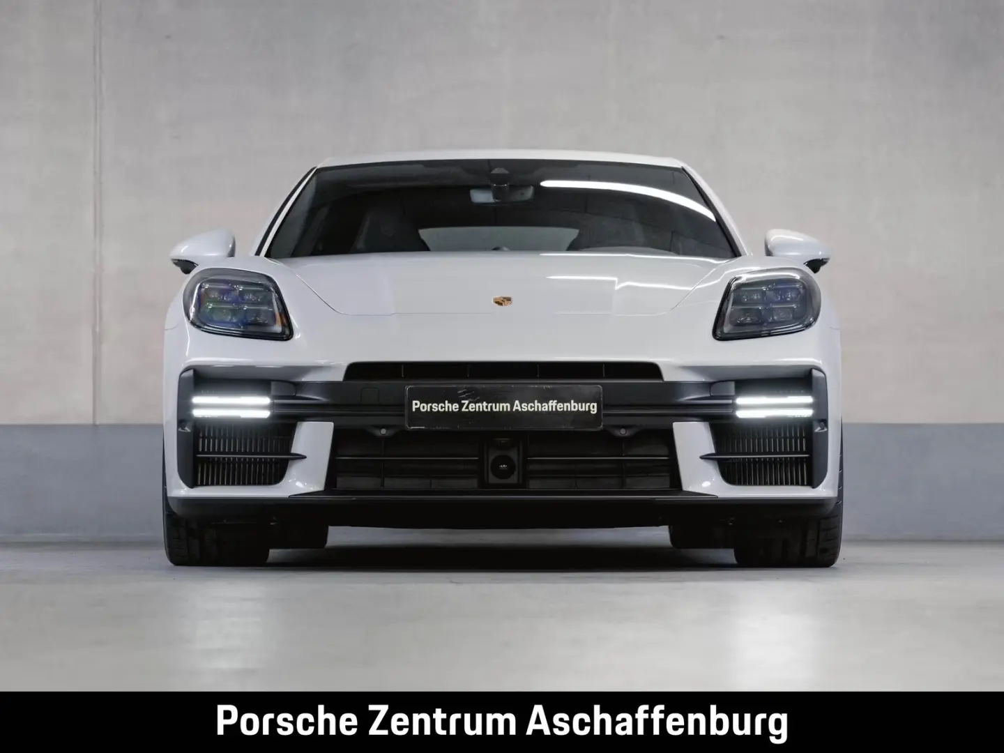 Porsche Panamera 4 E-Hybrid Sport Design