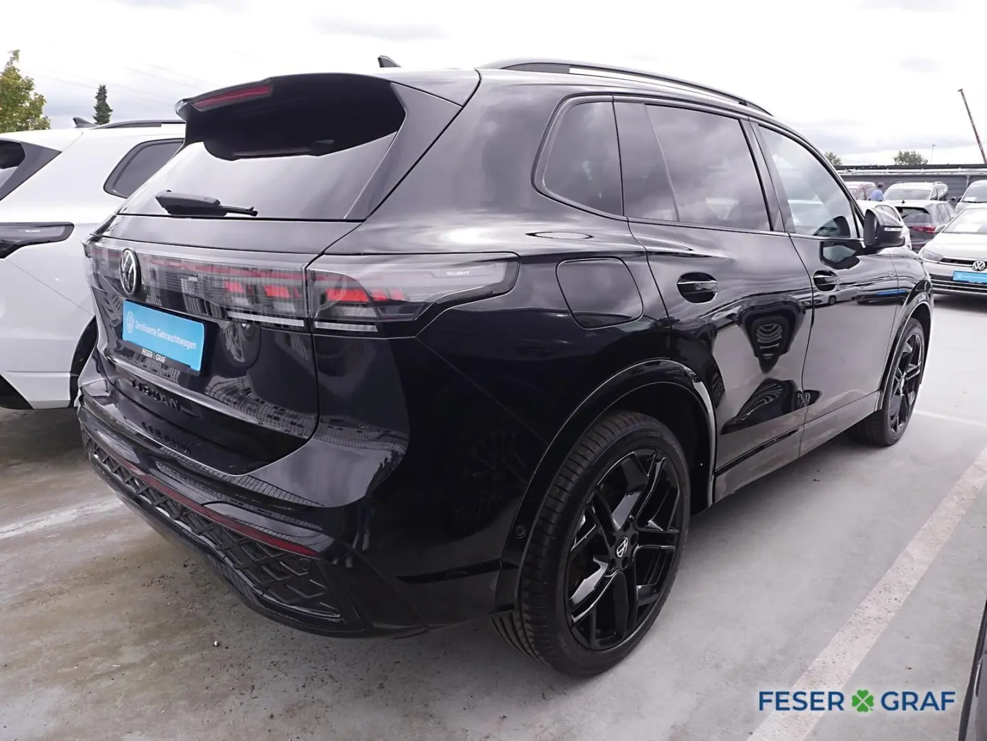Tiguan 2.0 TDI 4M R-Line Black ACC H+K Navi RüKa