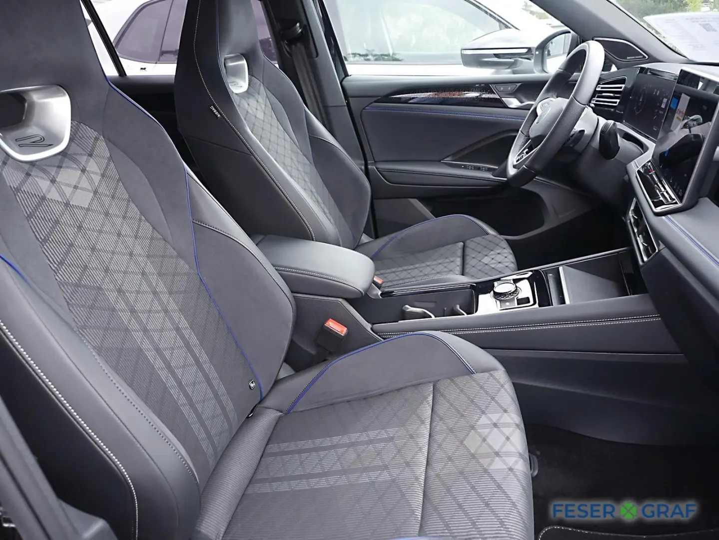 Tiguan 2.0 TDI 4M R-Line Black ACC H+K Navi RüKa