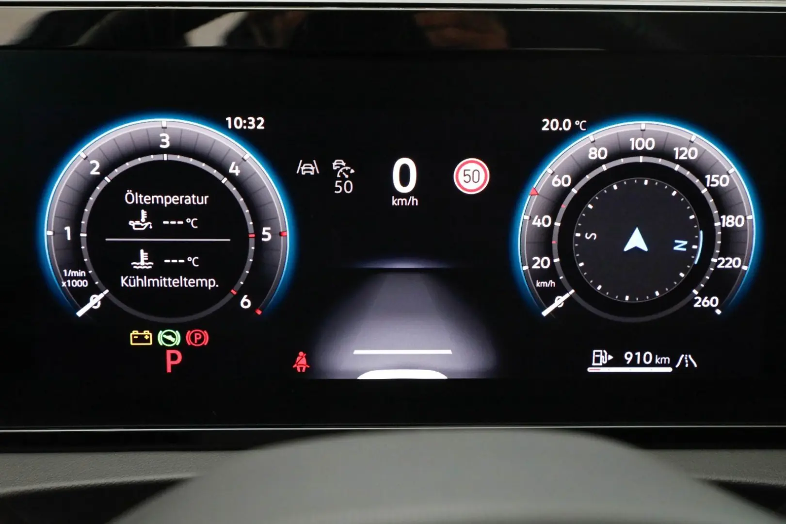 Tiguan 2.0 TDI 4M DSG Navi SHZ ACC Kamera DCC
