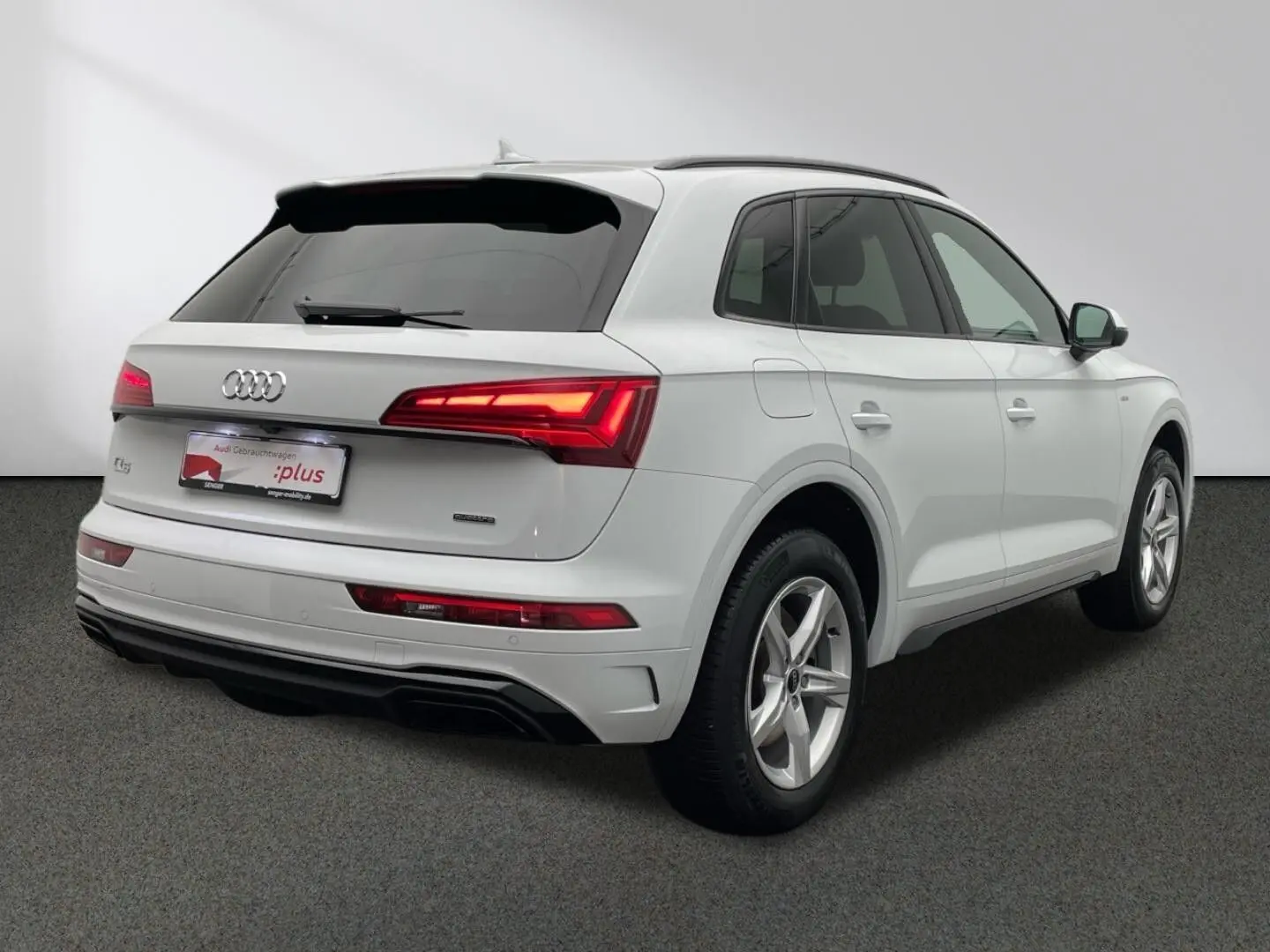Q5 40 TDI quattro S line MMI Kamera Matrix AHK