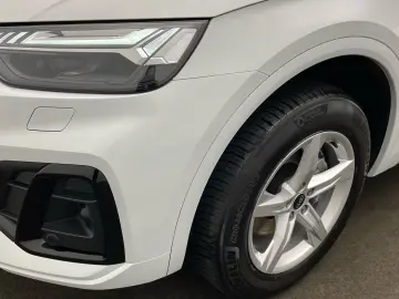 Q5 40 TDI quattro S line MMI Kamera Matrix AHK