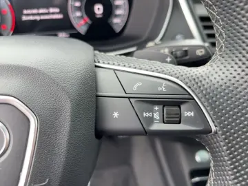 Q5 35 TDI S-Line LED Navi PDC GRA