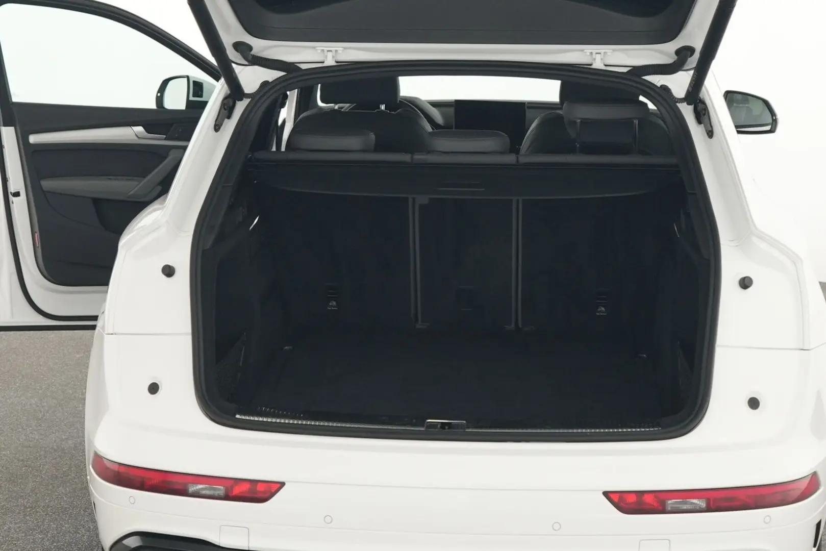 Q5 40 TDI qu. 2x S line MMI+|ACC|PDC+Kam|SHZ|AHK