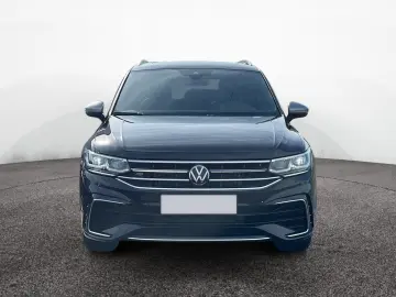 Tiguan Allspace R-Line 4Mo TSI DSG|20